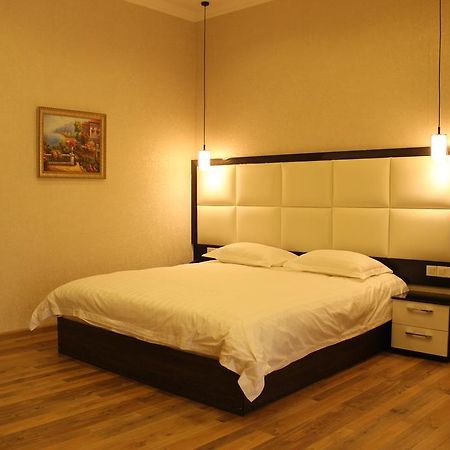 Atlas B&B Hotel Duszanbe Zewnętrze zdjęcie