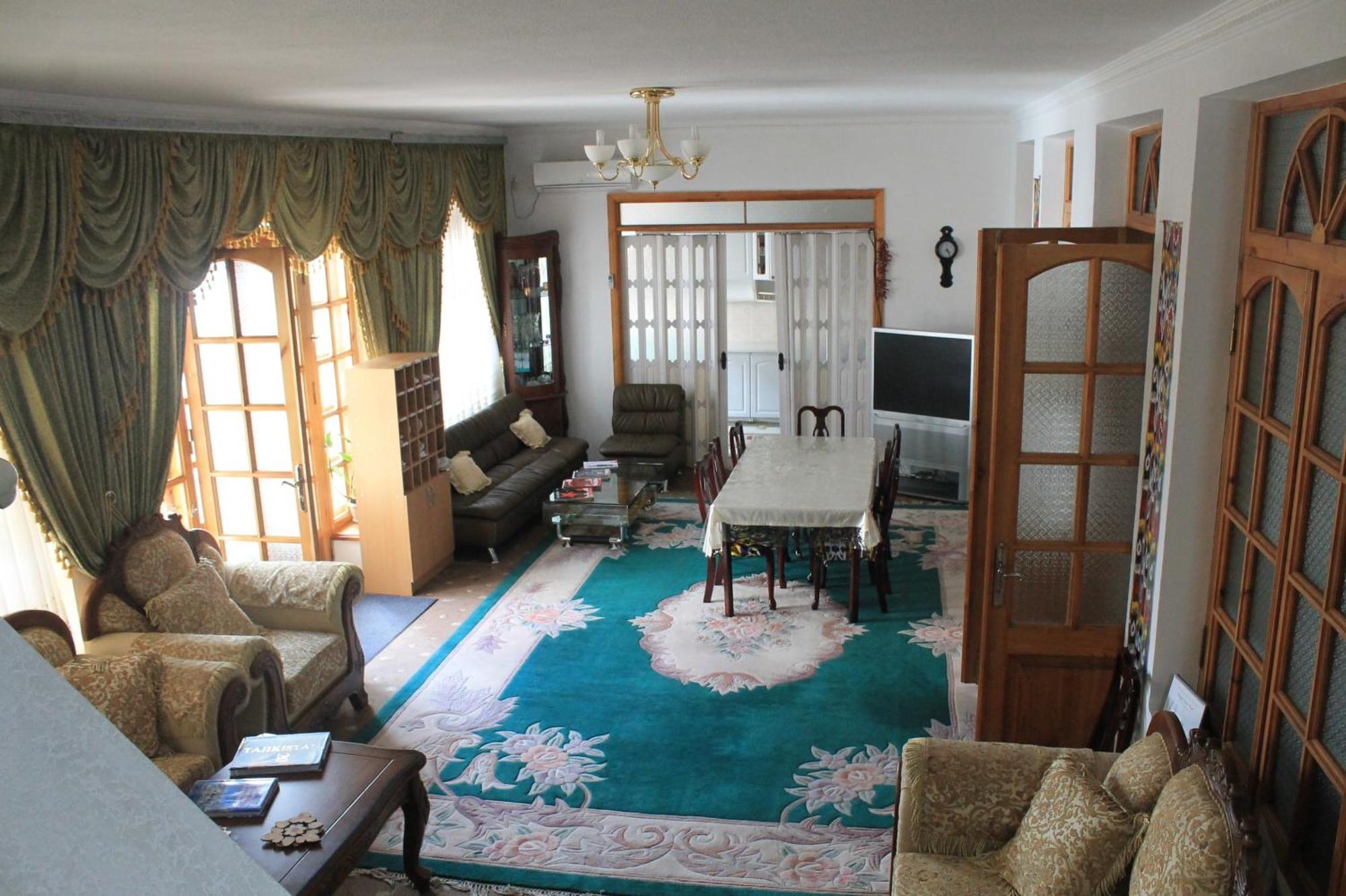 Atlas B&B Hotel Duszanbe Zewnętrze zdjęcie